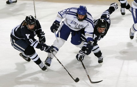世界杯体育彩票推荐-角旗杆下的倒计时，友谊赛暗藏美国队定位球破局密码